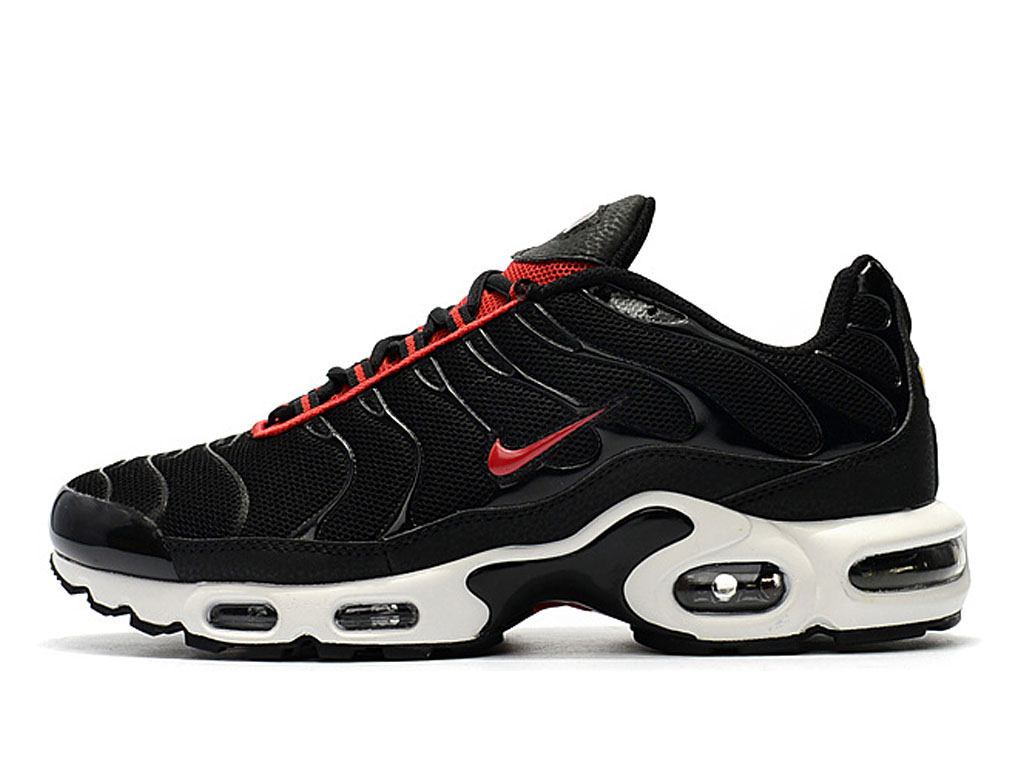 chaussure nike homme tn